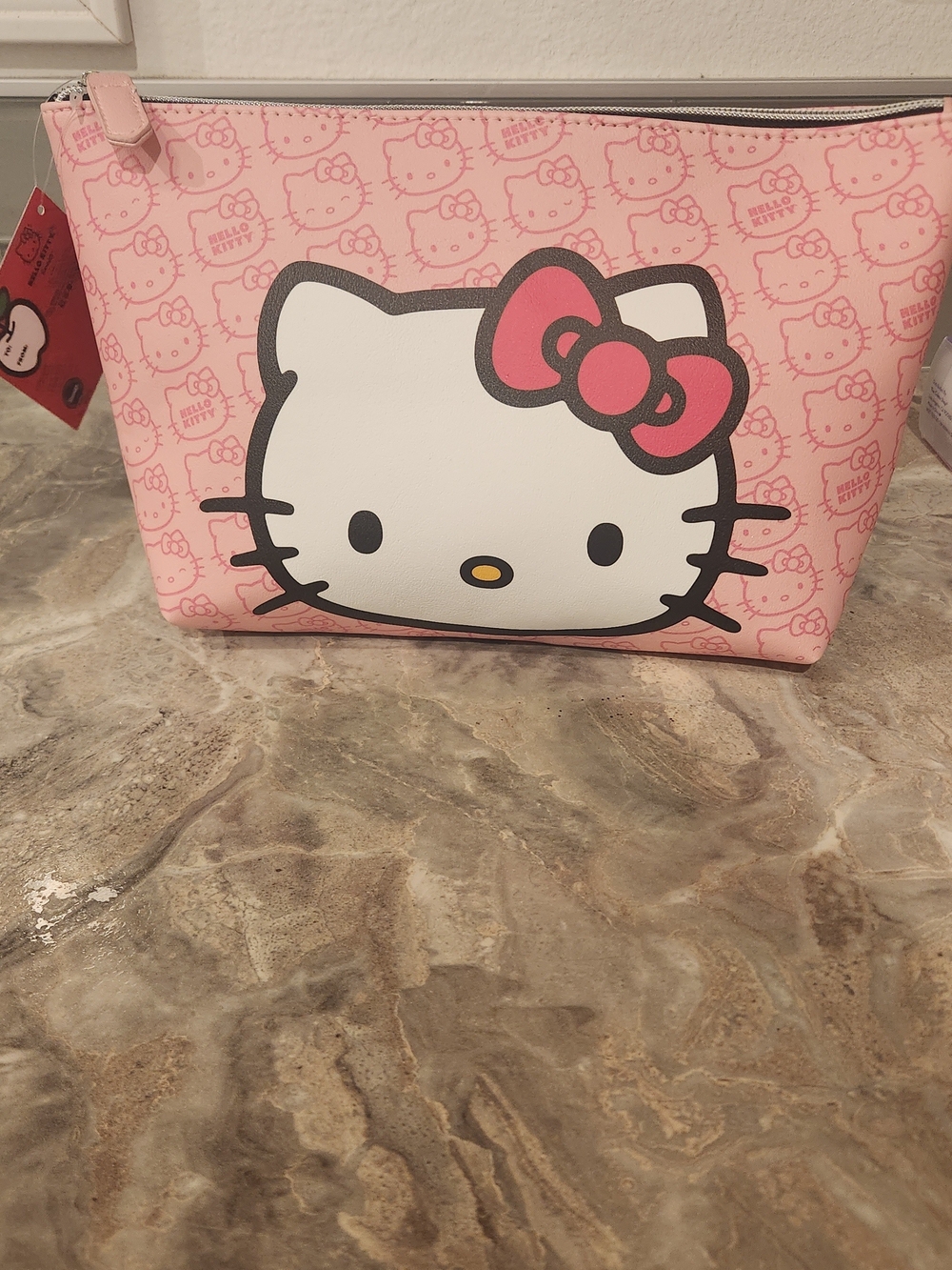 Hello Kitty Pink Bundle - Picture 2 of 8